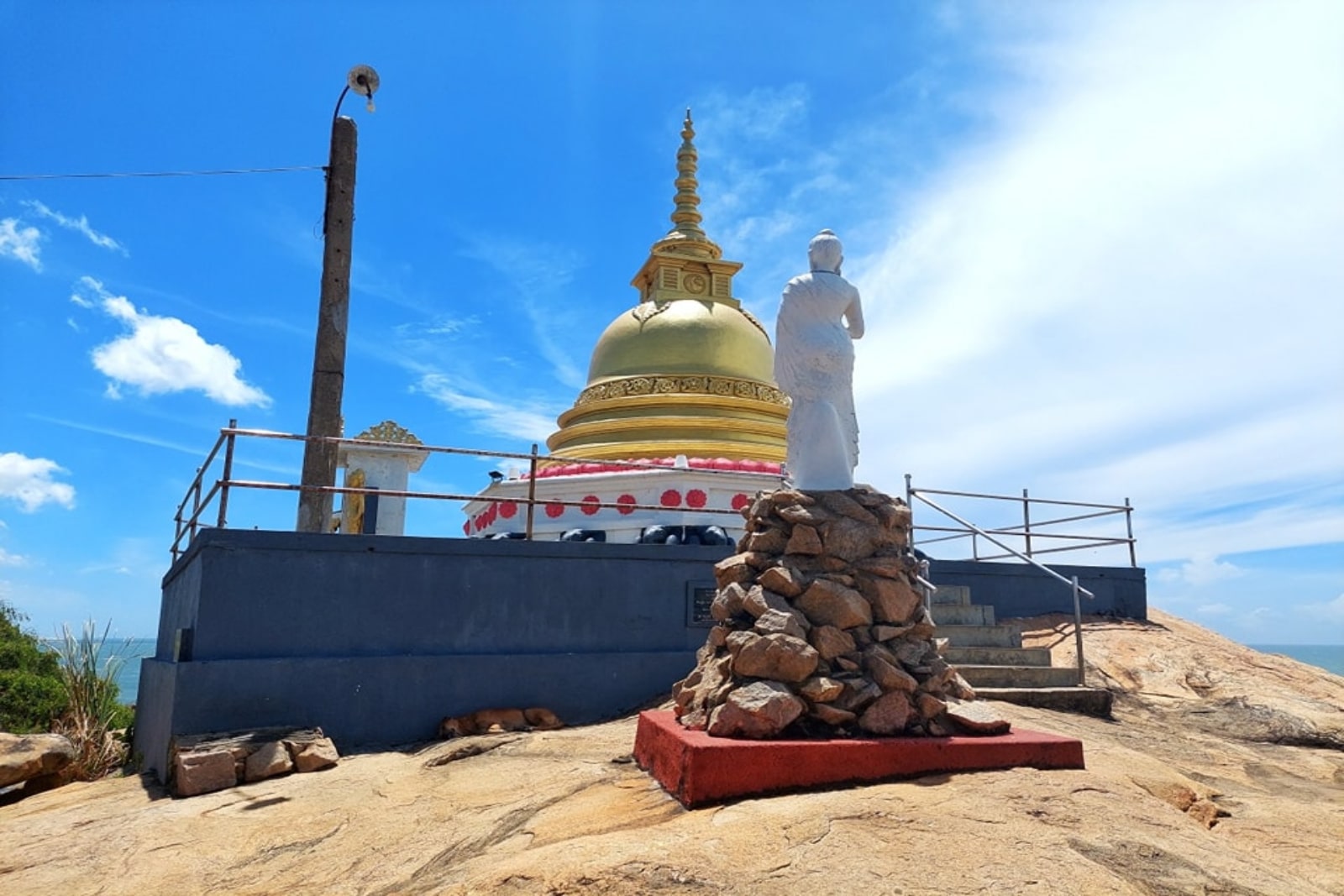 Kirinda Temple Tour from Hambantota Port 2